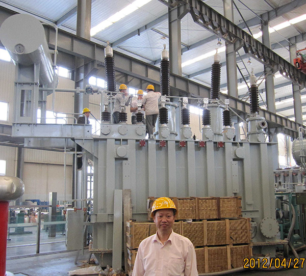 塔吉克斯坦客戶來公司驗收2x50MVA/110KV變電站全套設備